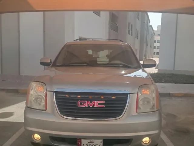 صورة 2009 جي إم سي يوكون SLE