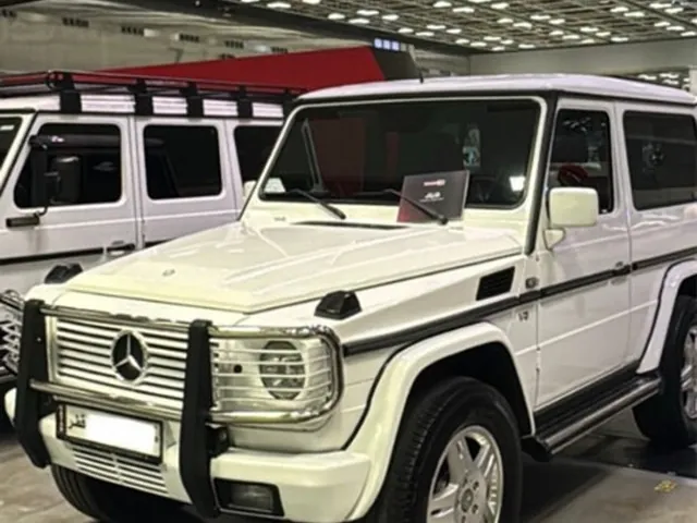 Photo of 2001 Mercedes-Benz G 500