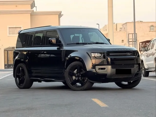 Photo of 2023 Land Rover Defender 110 HSE