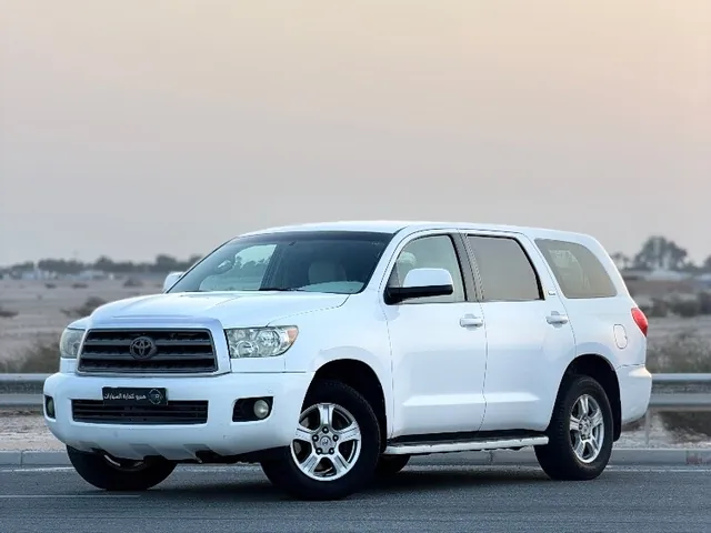 Photo of 2010 Toyota Sequoia