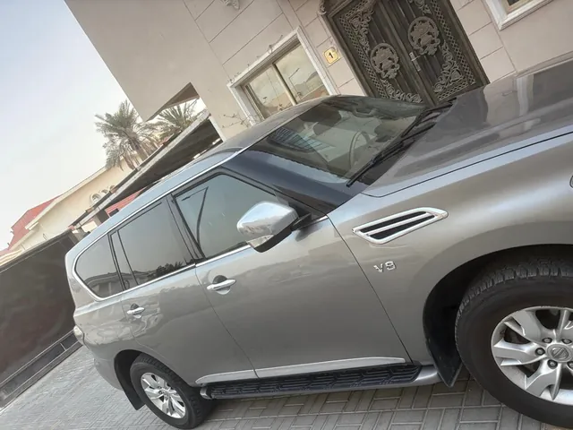Photo of 2012 Nissan Patrol LE