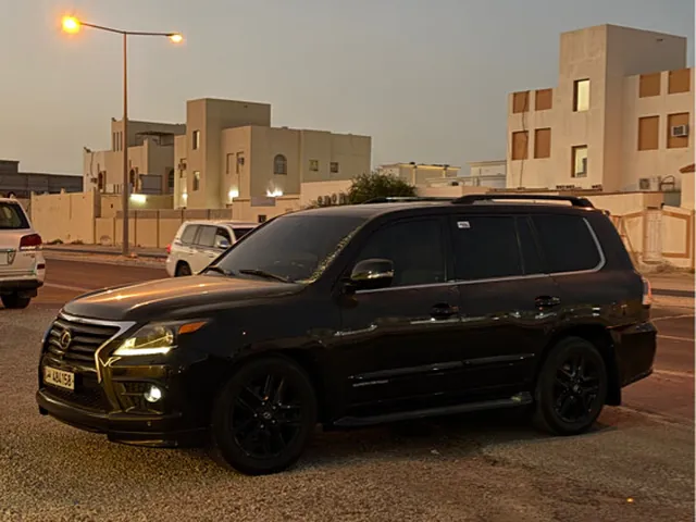 Photo of 2012 Lexus LX 570