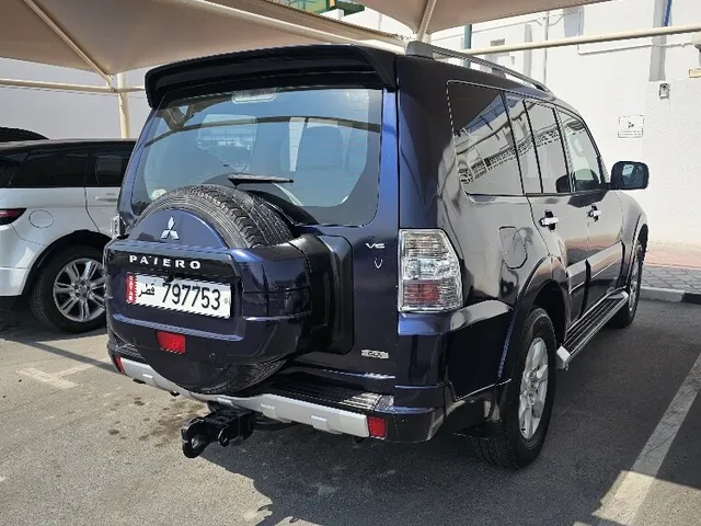 Photo of 2011 Mitsubishi Pajero 3.5