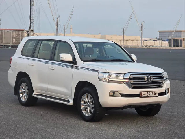 Photo of 2020 Toyota Land Cruiser GXR