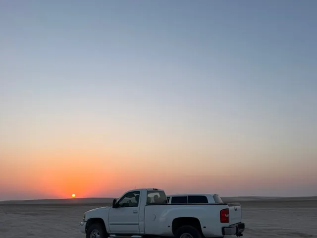 Photo of 2000 GMC Sierra 3500 HD