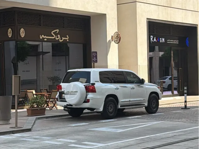 Photo of 2012 Toyota Land Cruiser GXR