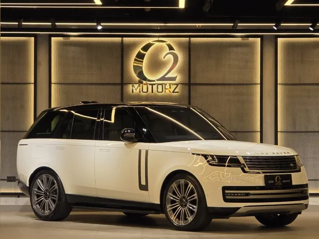 Photo of 2023 Range Rover Range Rover Vogue HSE