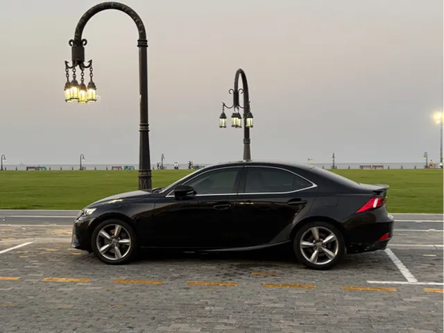 Photo of 2015 Lexus IS 350