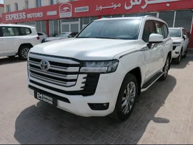 Photo of 2024 Toyota Land Cruiser GXR