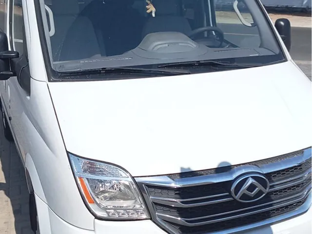 Photo of 2022 Maxus V80