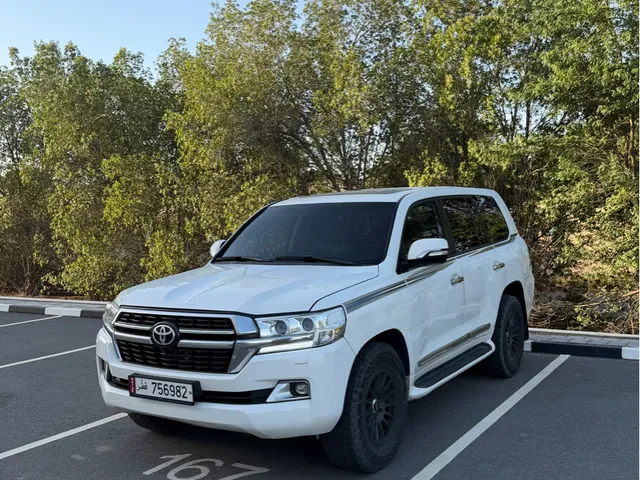 Photo of 2014 Toyota Land Cruiser VXR