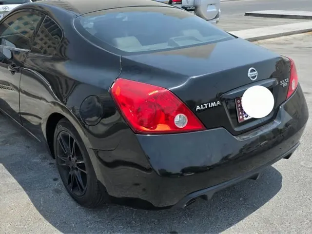 Photo of 2009 Nissan Altima 3.5 SE