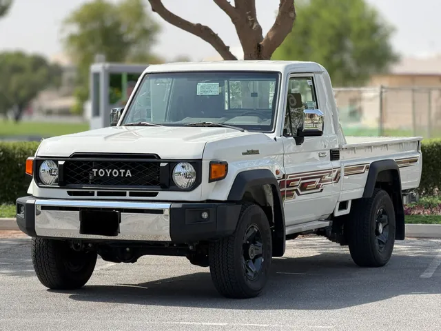 Photo of 2025 Toyota Land Cruiser LX