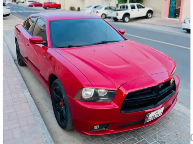 صورة 2013 دودج تشارجر SXT