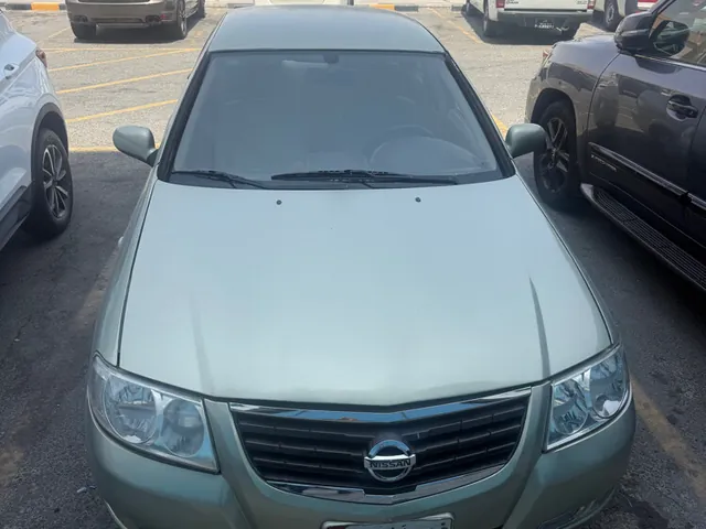 Photo of 2011 Nissan Sunny