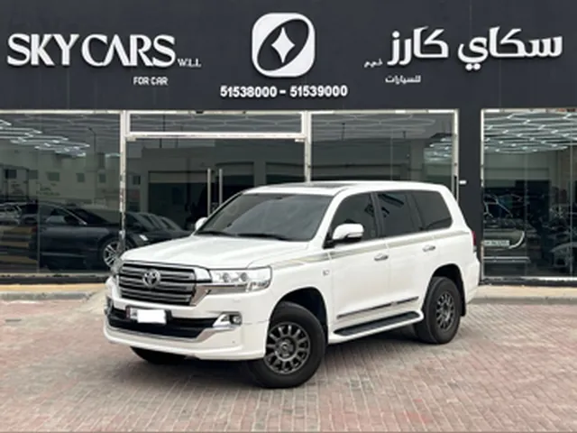 صورة 2019 تويوتا لاند كروزر VXR
