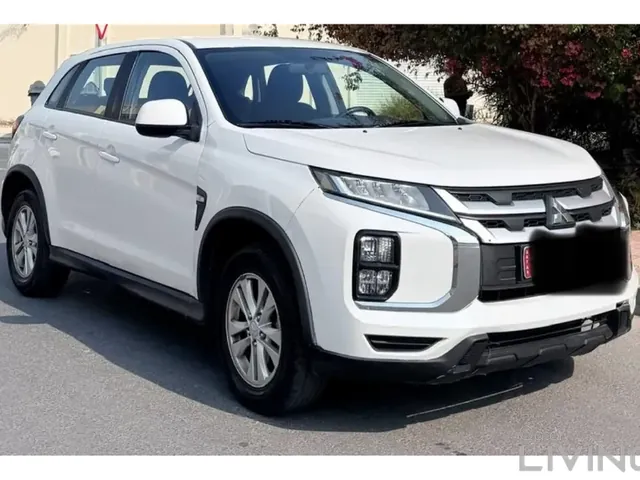 صورة 2021 ميتسوبيشي ASX