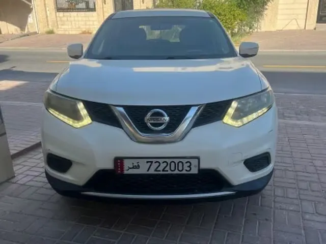 صورة 2016 نيسان اكس-تريل SV