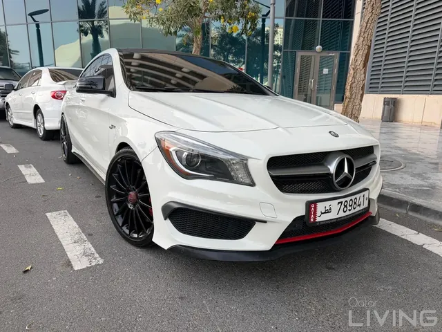 صورة 2014 مرسيدس-بنز CLA 45 AMG