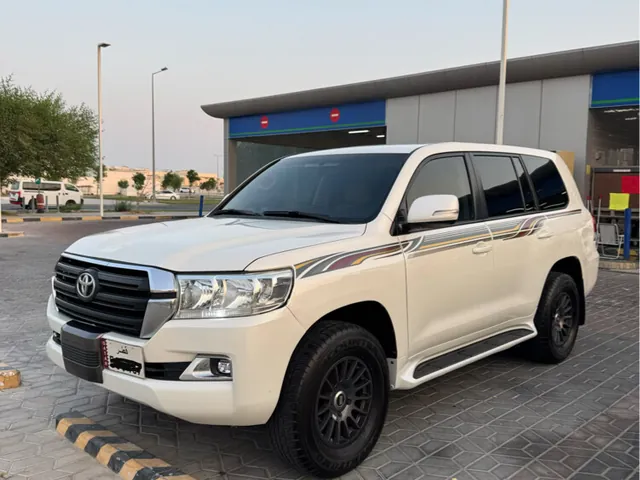 Photo of 2016 Toyota Land Cruiser GX