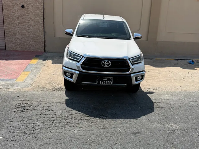Photo of 2026 Toyota Hilux SR5