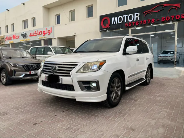 Photo of 2015 Lexus LX 570 S