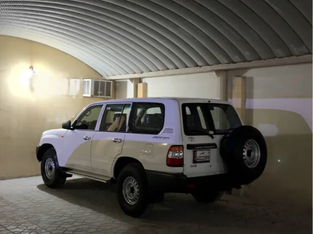 Photo of 2007 Toyota Land Cruiser G