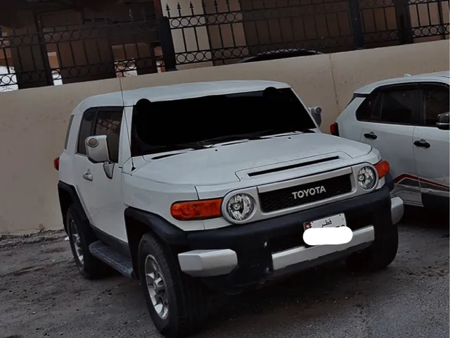 صورة 2013 تويوتا اف جي كروزر