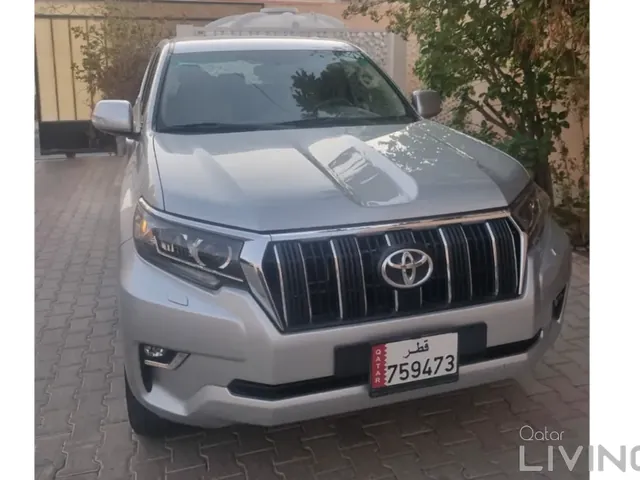 صورة 2018 تويوتا لاند كروزر برادو TXL