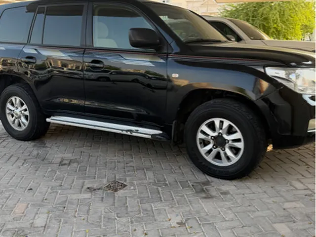 Photo of 2008 Toyota Land Cruiser GX