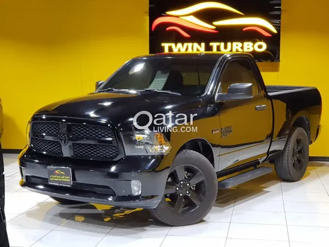 صورة 2022 دودج رام 1500