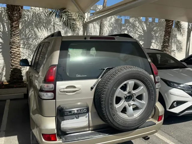 Photo of 2009 Toyota Land Cruiser Prado VX