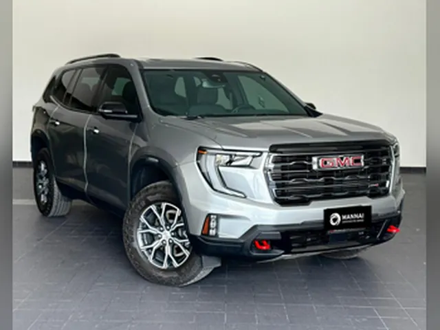 Photo of 2024 GMC Acadia AT4