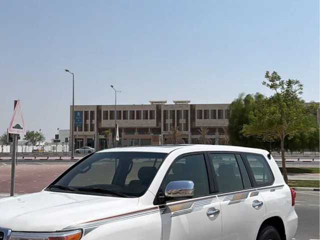 Photo of 2008 Toyota Land Cruiser GXR