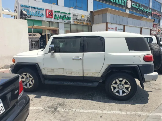 صورة 2016 تويوتا اف جي كروزر