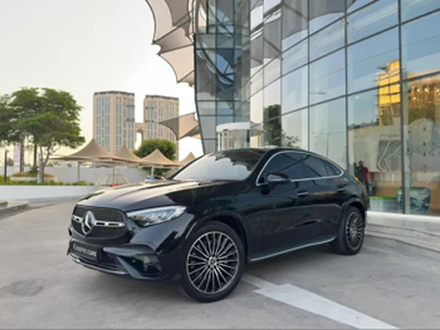 Photo of 2024 Mercedes-Benz GLC 200