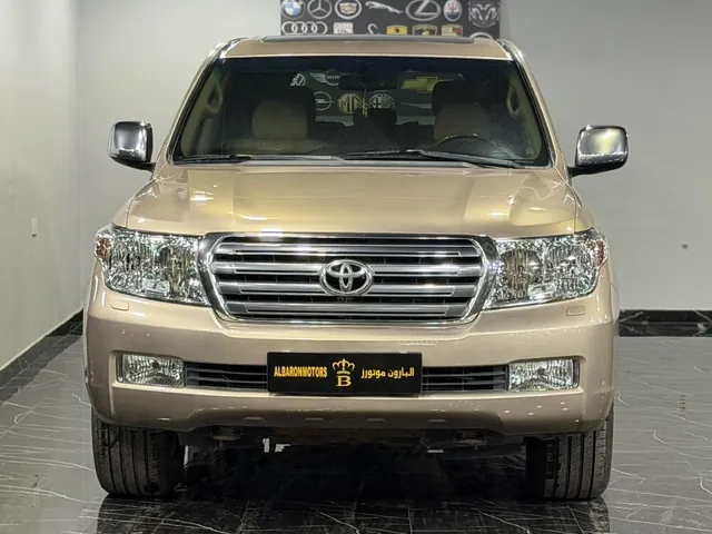 Photo of 2011 Toyota Land Cruiser GXR