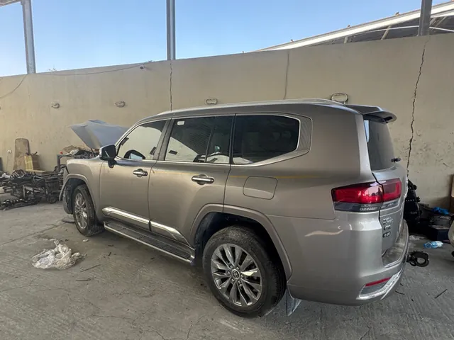 Photo of 2024 Toyota Land Cruiser VX