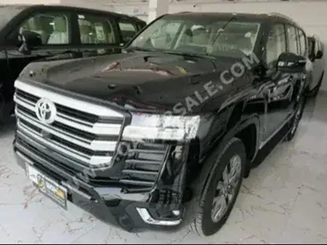 Photo of 2023 Toyota Land Cruiser GXR