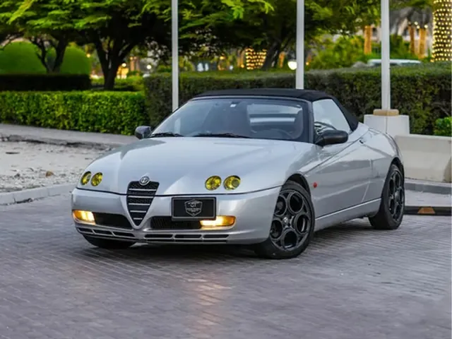 Photo of 2006 Alfa Romeo Spider Veloce