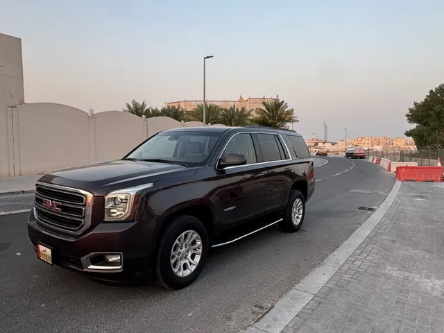 Photo of 2016 GMC Yukon SLT