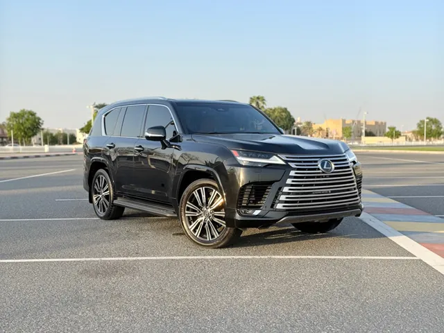 Photo of 2025 Lexus LX 600