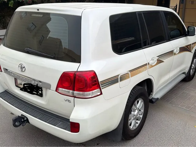 Photo of 2010 Toyota Land Cruiser GX