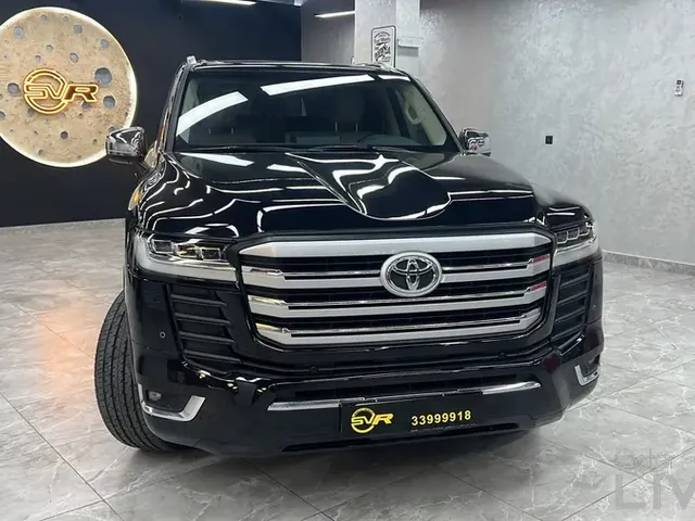 Photo of 2025 Toyota Land Cruiser GXR