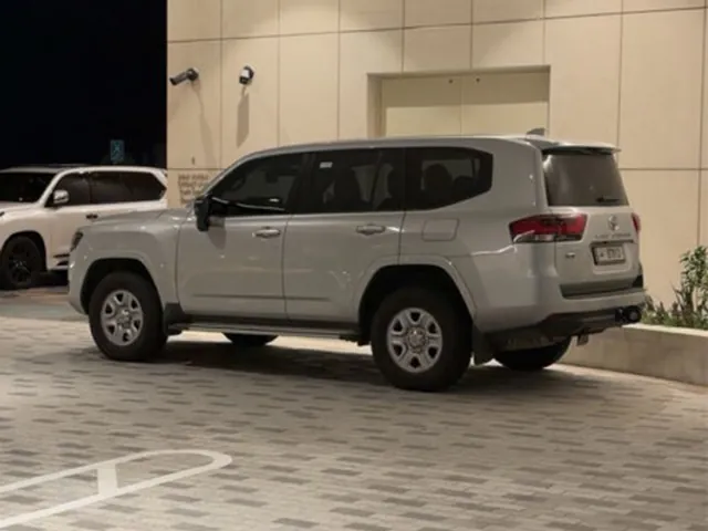 Photo of 2026 Toyota Land Cruiser GX