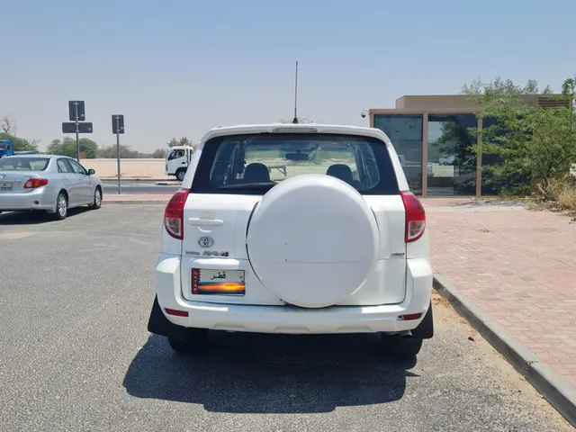 صورة 2008 تويوتا RAV4