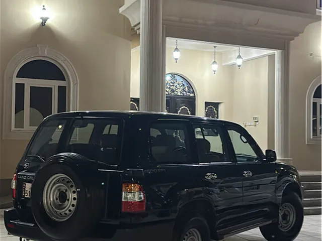 Photo of 2006 Toyota Land Cruiser G