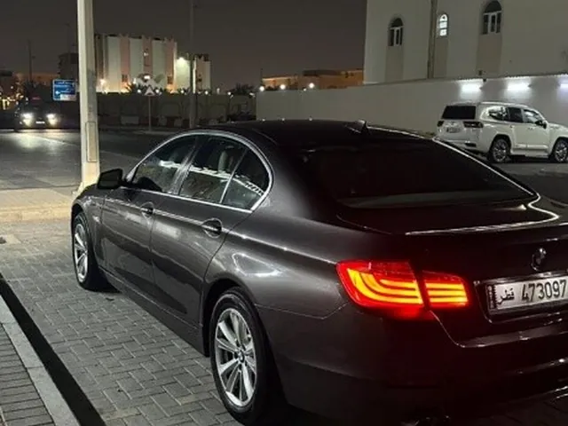 صورة 2012 بي إم دبليو الفئة الخامسة 523i