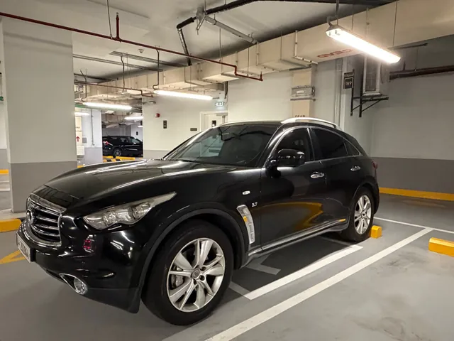 صورة 2014 إنفينيتي Q70 S