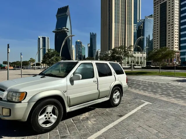 صورة 2001 إنفينيتي Q45
